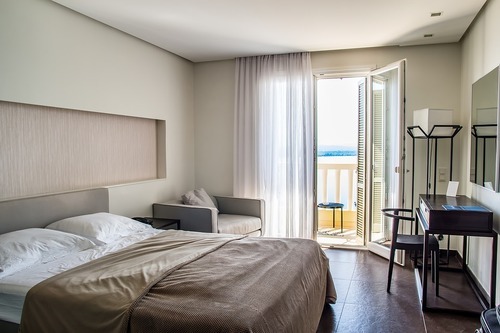 Magasinera sakerna när du ska bo på hotell